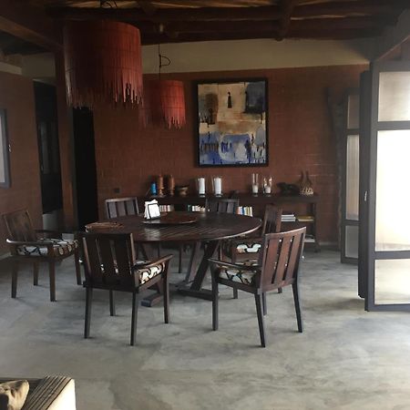 La Maison Bleue Lome Luaran gambar