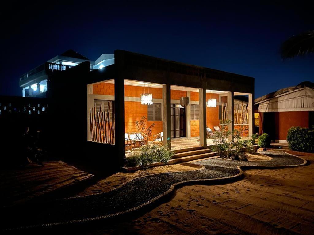 La Maison Bleue Lome Luaran gambar