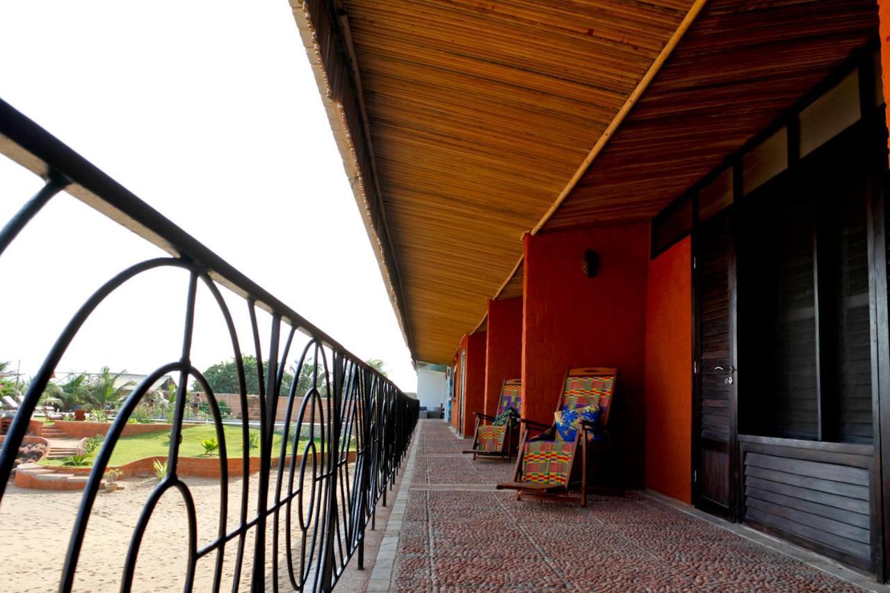La Maison Bleue Lome Luaran gambar