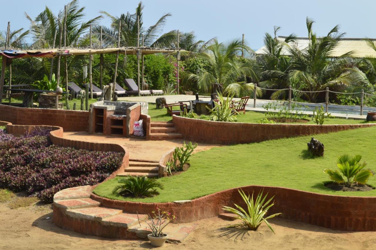 La Maison Bleue Lome Luaran gambar