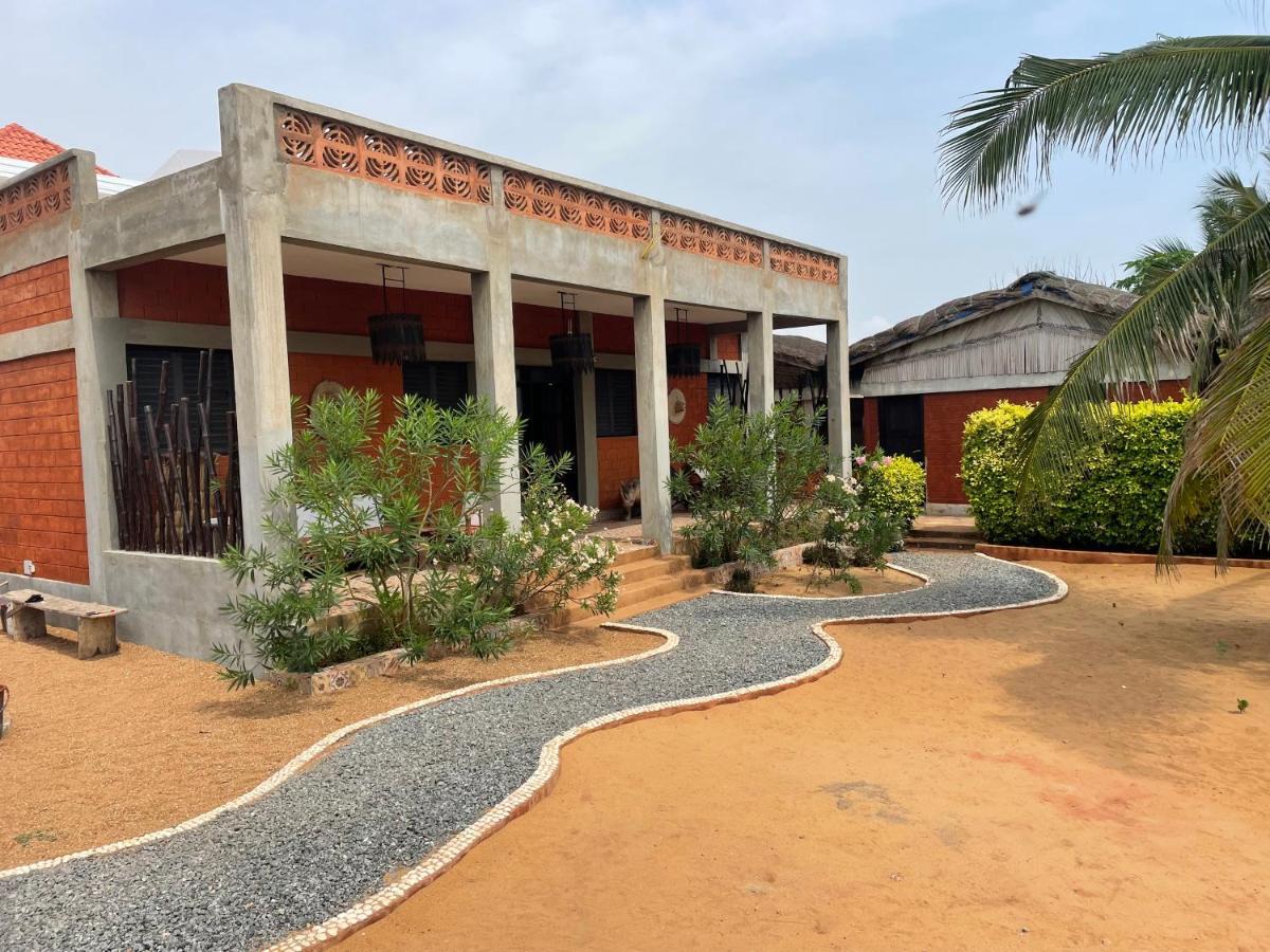 La Maison Bleue Lome Luaran gambar