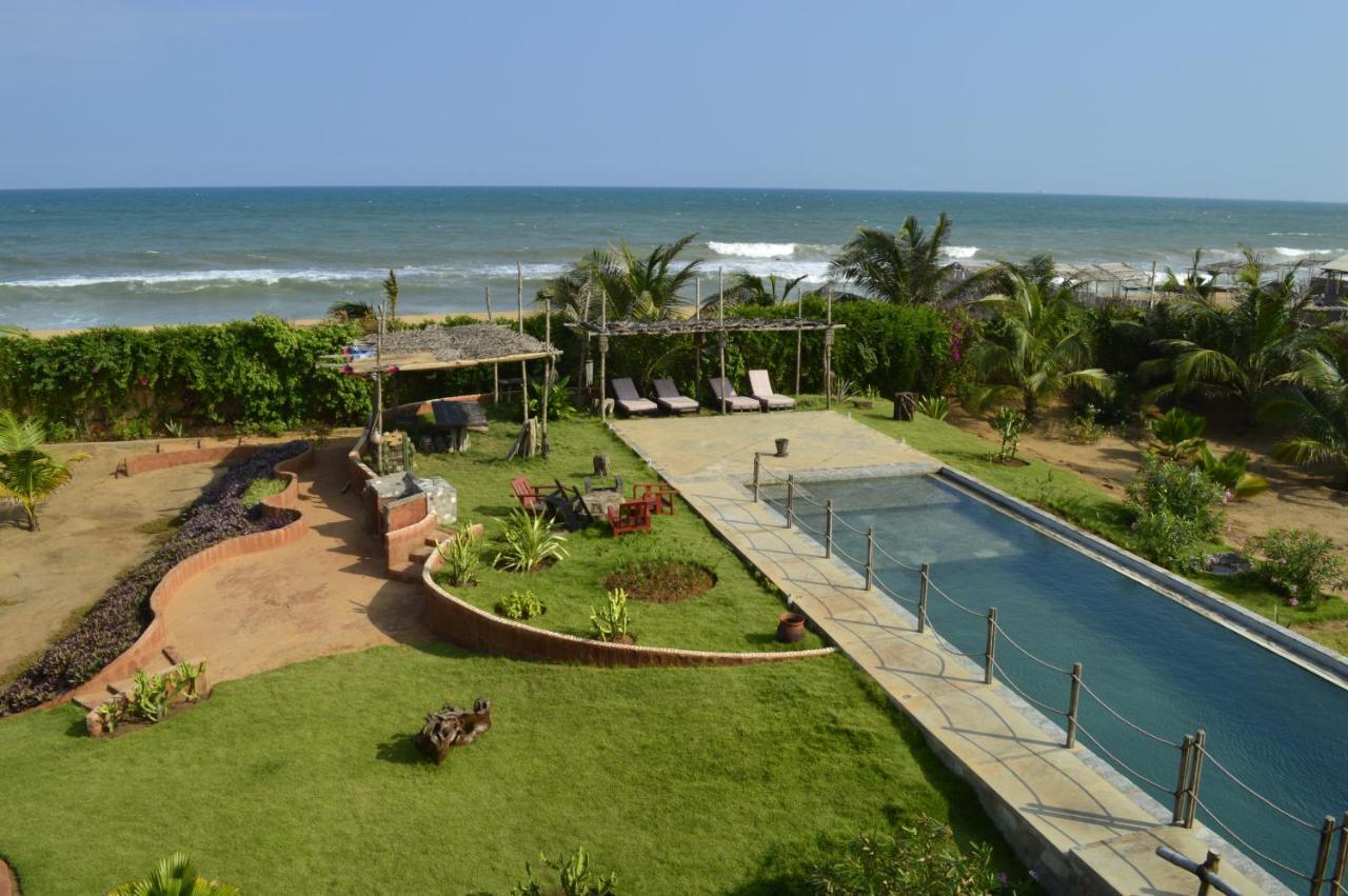 La Maison Bleue Lome Luaran gambar