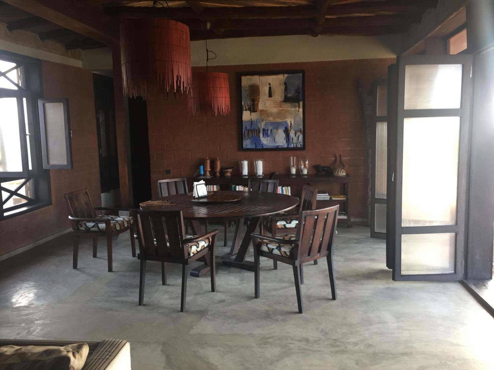 La Maison Bleue Lome Luaran gambar