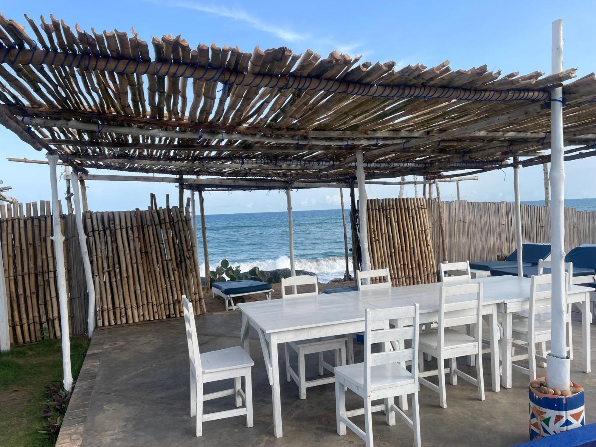 La Maison Bleue Lome Luaran gambar