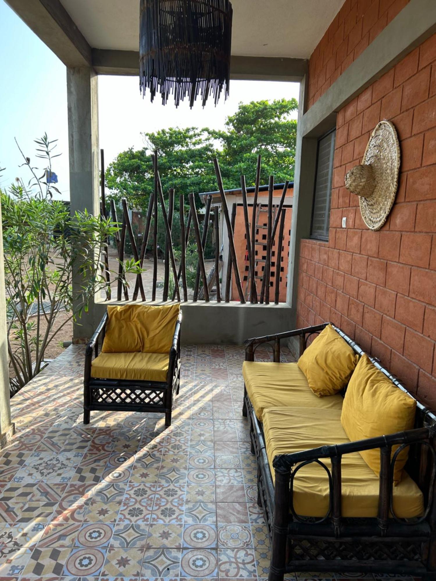 La Maison Bleue Lome Luaran gambar