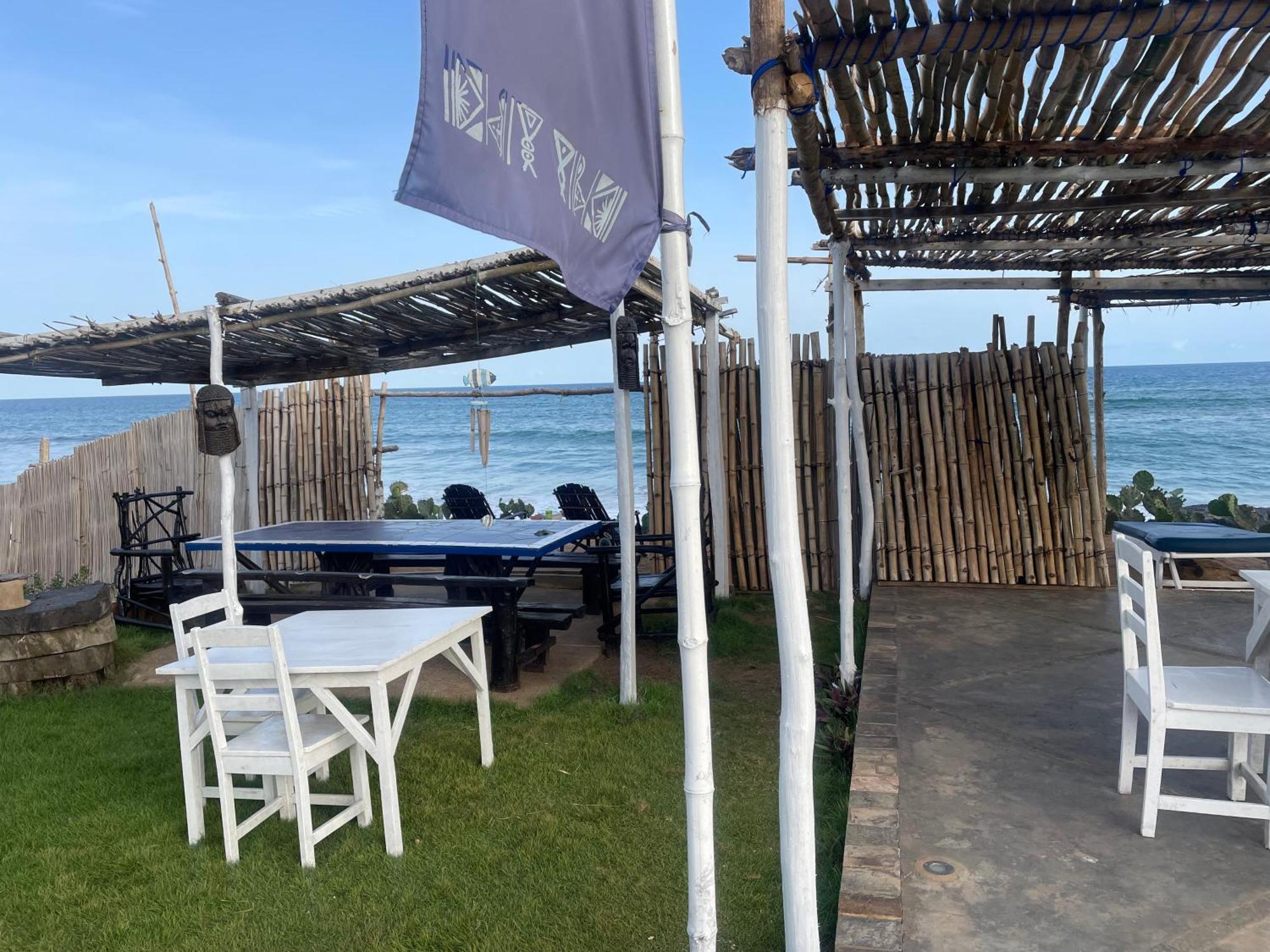 La Maison Bleue Lome Luaran gambar
